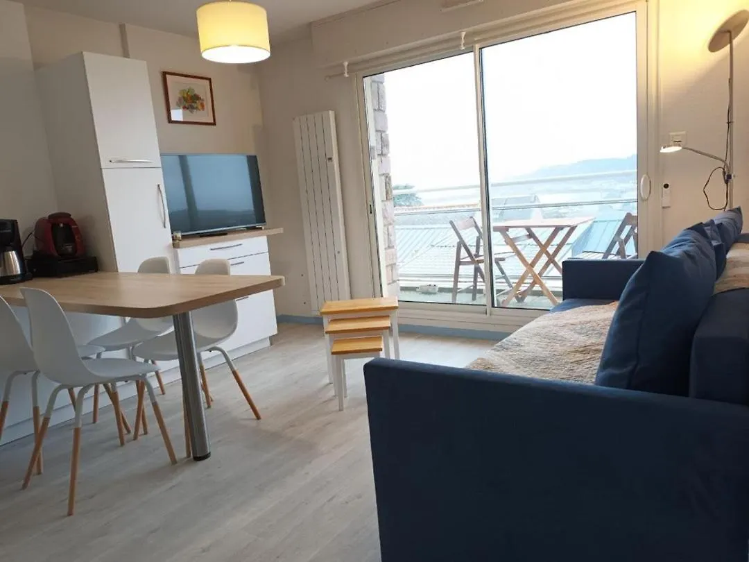 664 - Bel Appartement A Erquy, A 400M De La Plage Du Centre Offrant Une Vue En Hauteur Du Port France